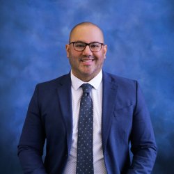 Angel Gonzalez Headshot